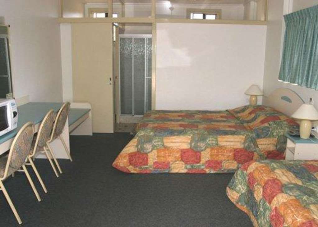 Econo Lodge Park Lane Бундаберг Номер фото